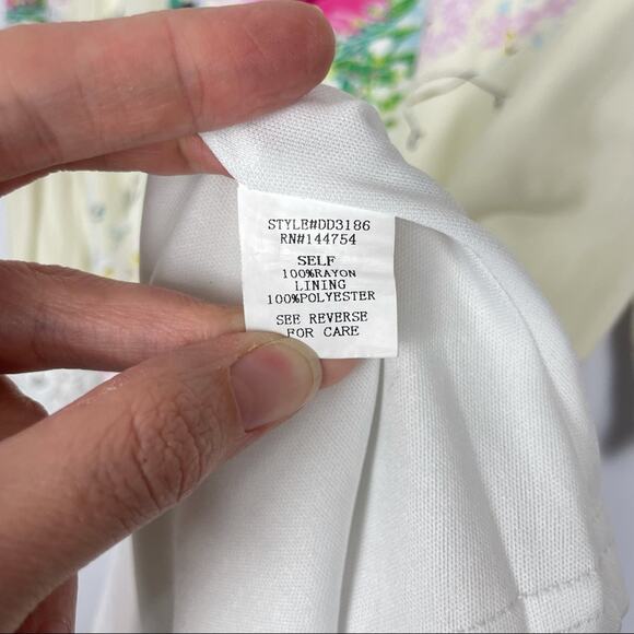 Davi & Dani | Ivory Cream Floral Bell Sleeve Boho Tunic Mini Dress - Picture 9 of 10